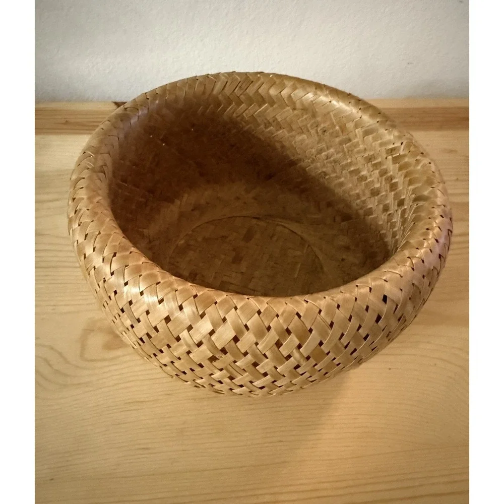 VTG‎ Round Delicate Wicker Rattan Basket Table Decor MCM Style Centerpiece Boho
